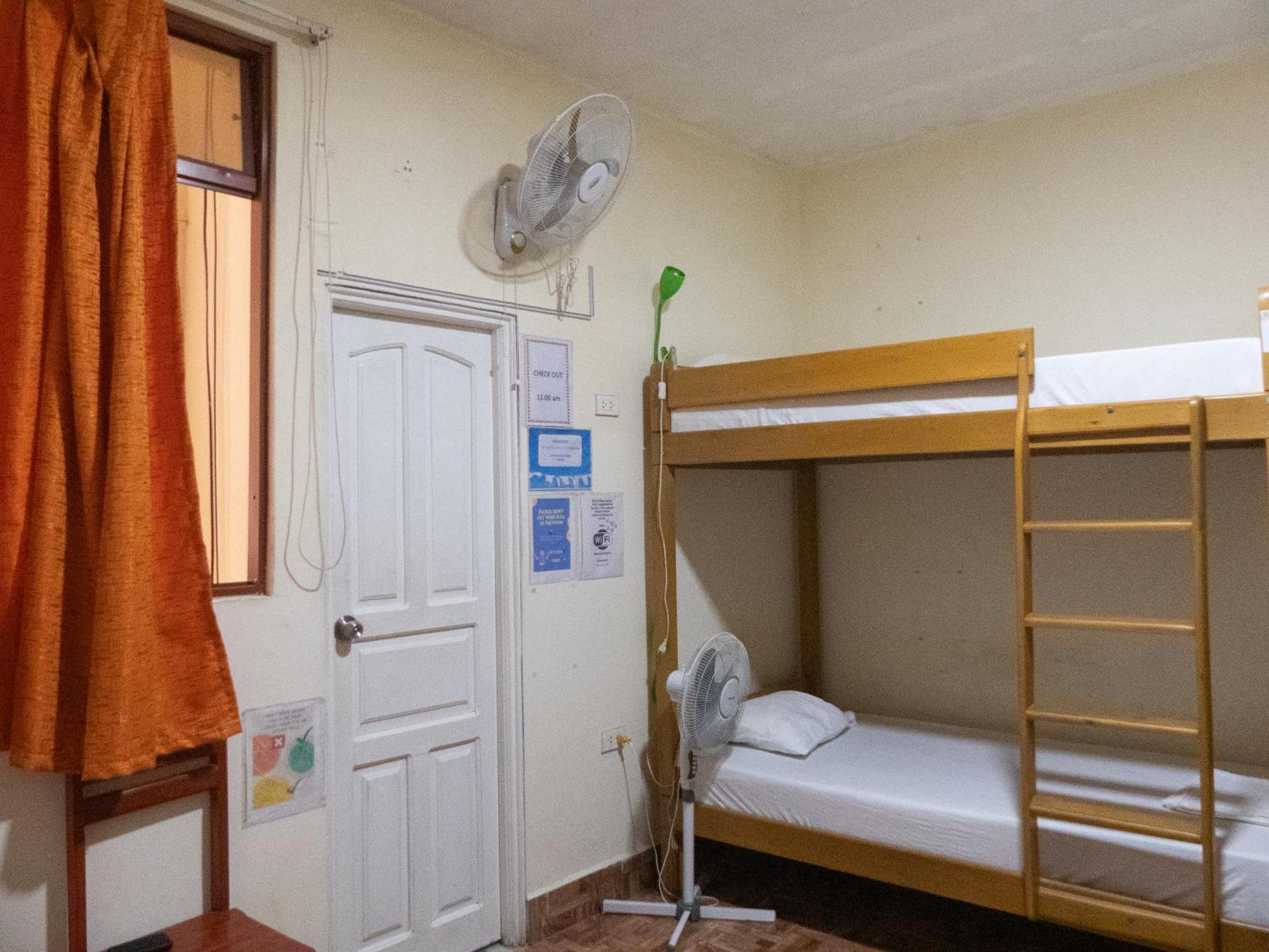 Moicca Hostel Iquitos Room photo